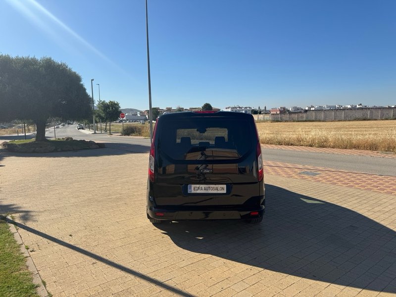 Ford Tourneo 2017, foto 5