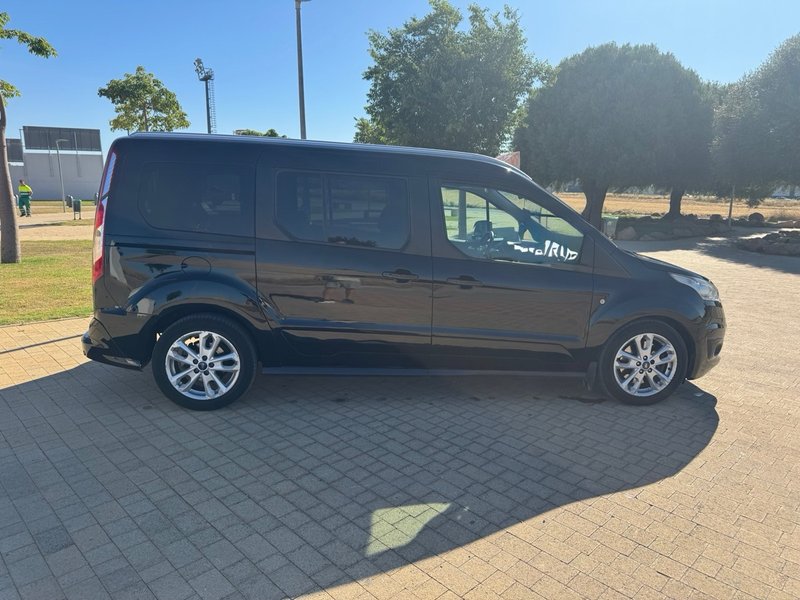 Ford Tourneo 2017, foto 7