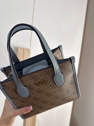 Borsa Guess marrone e blu