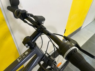 Bicicleta Montaña Rockrider Gris