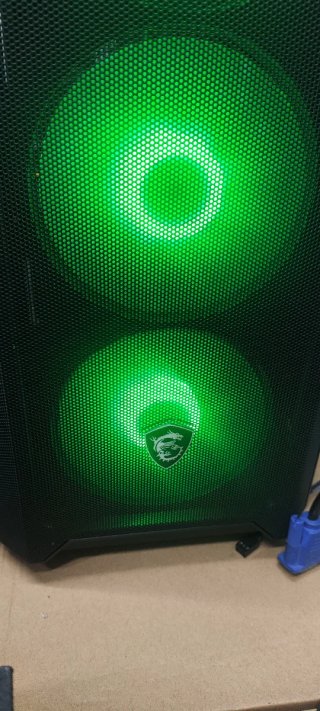 PC Gaming  Core i7 9700 ,GTX 1660s