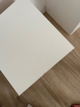 Mesita de noche Ikea blanca