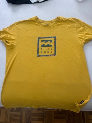 Camiseta Billabong amarilla talla S