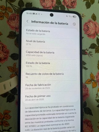 Samsung S24 FE 128GB Gris 18 ciclos de carga