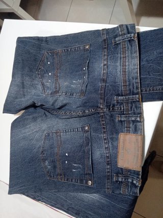 Jeans blu misura 46 mai usati