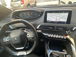 PEUGEOT 5008 GT LINE