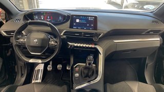 PEUGEOT 5008 GT LINE