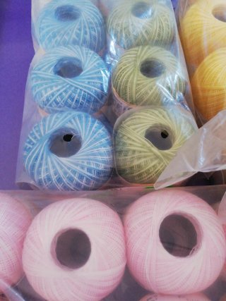 Cotone n. 12 - Vari colori Cadauno