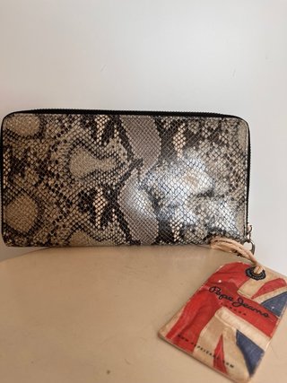 Cartera Pepe Jeans Serpiente Rosa