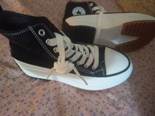 Botines negros y blancos imitación