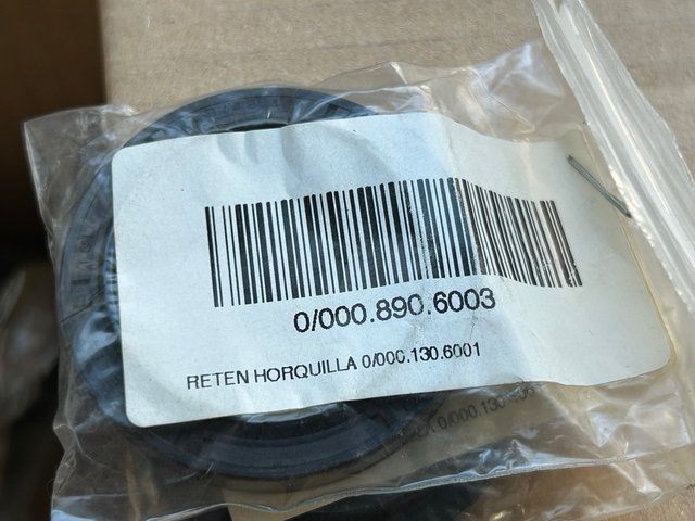 Retenes Horquilla Rieju MRX/SMX/RS2.