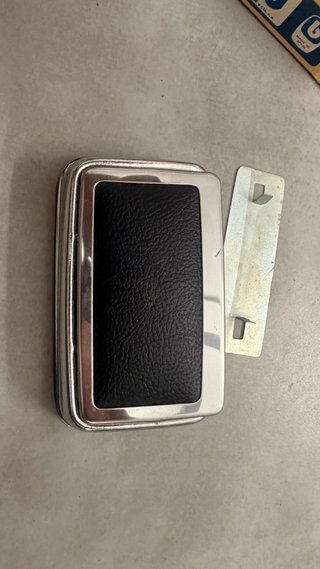 Cenicero antiguo coche 70 nuevo