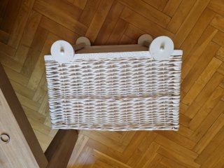 Cesto mimbre con ruedas blanco