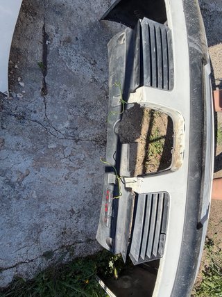 Parachoques Seat Ibiza 6k + Tapa Limpiaparabrisas