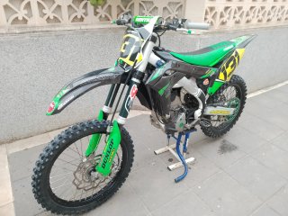 Kawasaki KXF 2018 Motocross. No acepto cambios