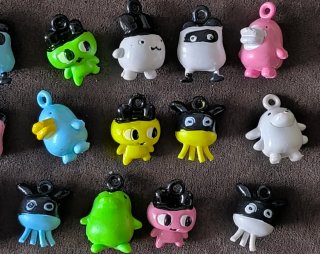 Lote 20 Tamagotchi Suerte Bandai 1997