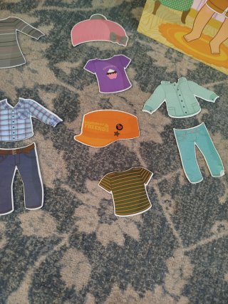 Juego de vestir magnético para niños