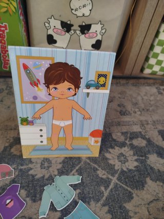 Juego de vestir magnético para niños