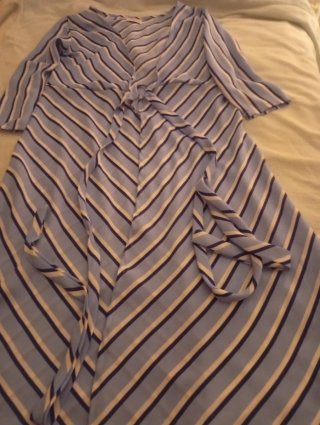 Vestido cruzado estampado rayas