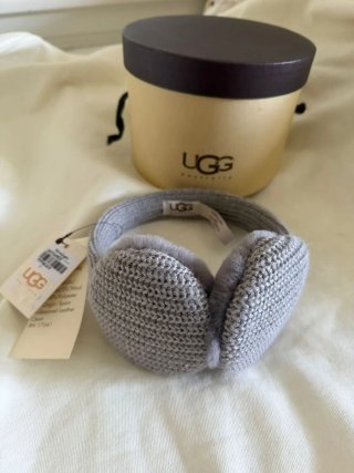 Orejas UGG grises de lana y pelo
