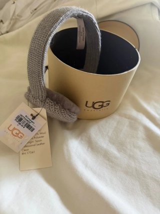 Orejas UGG grises de lana y pelo