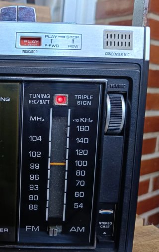 Radiocassette Sanyo