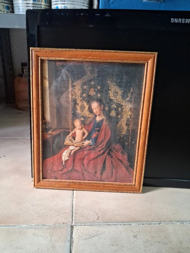 Virgen de Lucca - Pintura Marco Dorado
