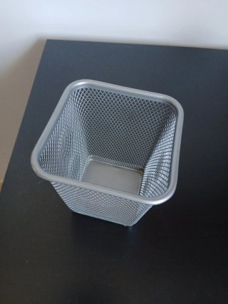 Papelera Ikea plata
