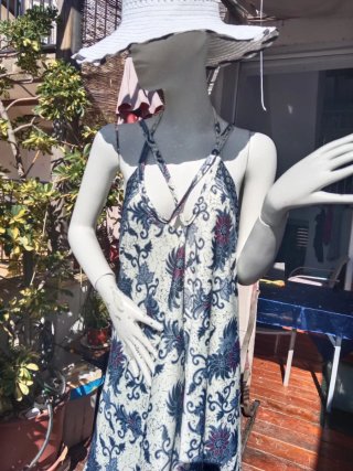 Vestido de seda multiposición estilo hippie romant