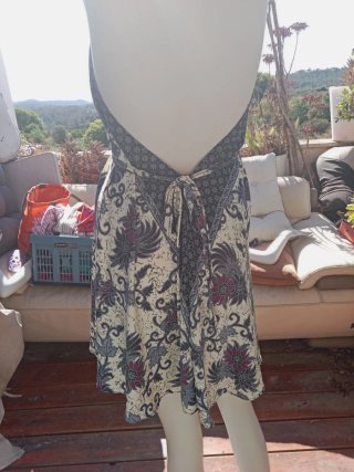 Vestido de seda multiposición estilo hippie romant