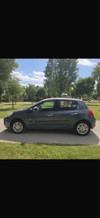 Renault Clio 2011