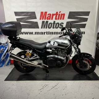 YAMAHA XJR 1300