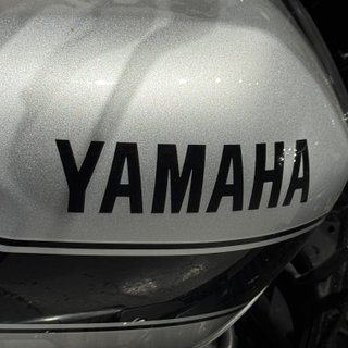 YAMAHA XJR 1300