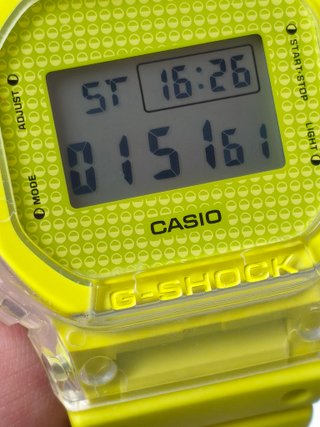 Casio DW-5600GL Lucky Drop