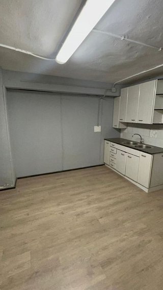 Local comercial en alquiler en Centre en Hospitalet de Llobregat, L´