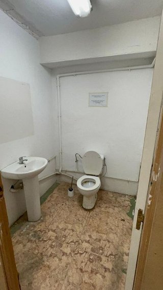 Local comercial en alquiler en Centre en Hospitalet de Llobregat, L´