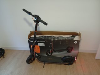 Patinete Eléctrico Segway Ninebot Kickscooter F2