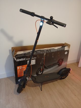 Patinete Eléctrico Segway Ninebot Kickscooter F2