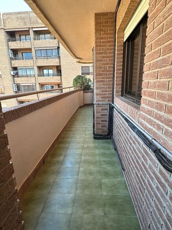 Piso en alquiler en Mestalla en Valencia - Imagen 2