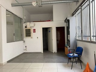 Local comercial en venta en El Carmen en Manises