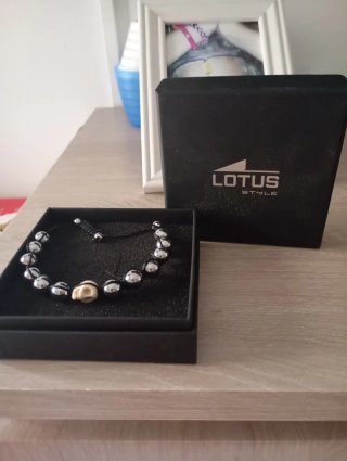 Pulsera Lotus Unisex Calavera y Bolas
