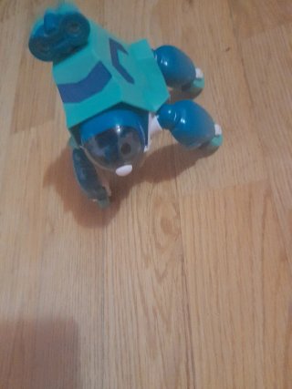 Transforme de coche y tortuga