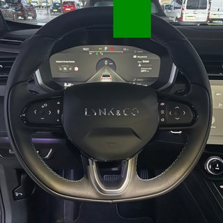 LYNK & CO 01 2023