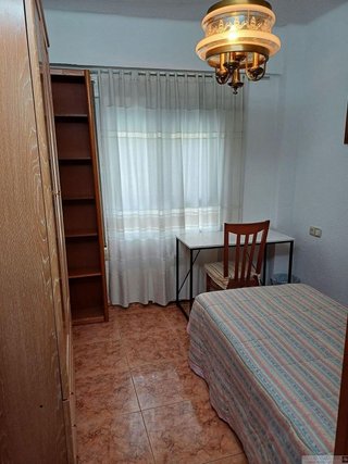 Piso en alquiler en Franciscanos en Albacete