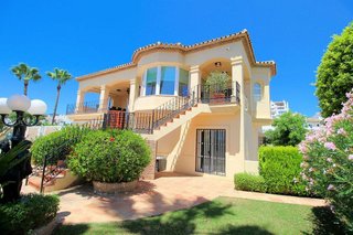 Chalet en alquiler en Benahavís