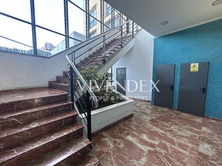 Oficina en venta en Almeda - El Corte Inglés en Cornellà de Llobregat