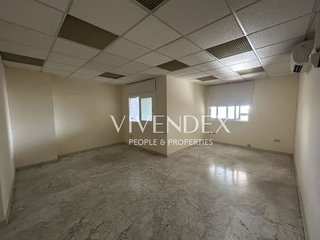 Oficina en venta en Almeda - El Corte Inglés en Cornellà de Llobregat