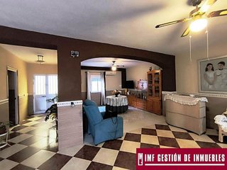 Casa adosada en venta en Poniente-Faro en Vélez-Málaga