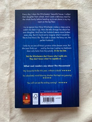 Libro en inglés: The housemaid.