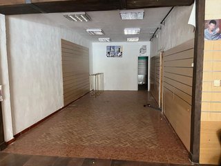 Local comercial en venta en Viaplana en Huelva